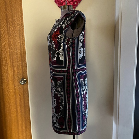 Banana Republic shift dress - Picture 5 of 5